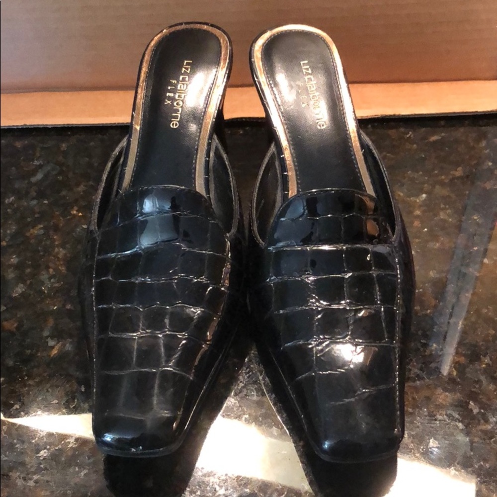 LIZ CLAIBORNE black crocodile mule heels